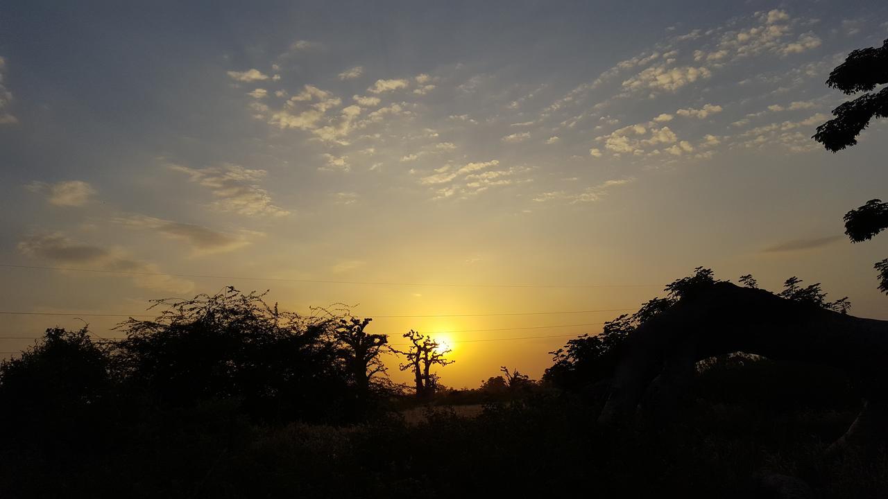 Baobab Soleil Hotell Sindia Exteriör bild